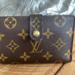 Louis Vuitton French Purse Kisslock Wallet
